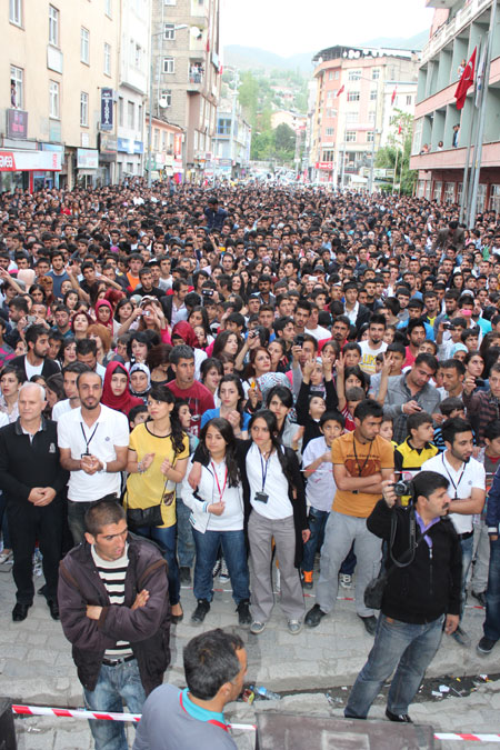 Hakkari'de konser çoşkusu 6