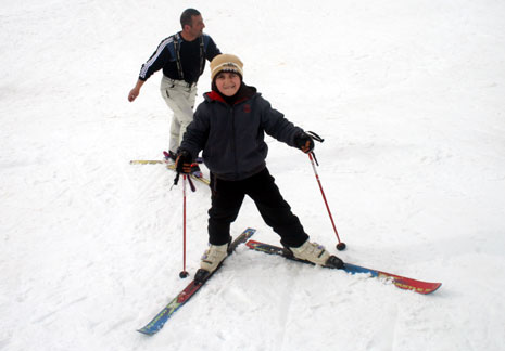 Hakkari'de Otluca tesislerindeki kayak keyfinden fotoğraflar 11