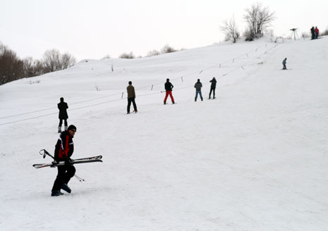 Hakkari'de Otluca tesislerindeki kayak keyfinden fotoğraflar 2