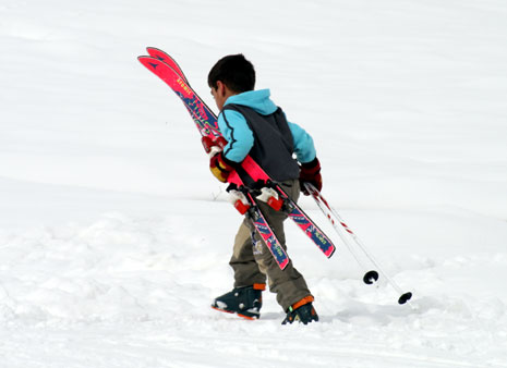 Hakkari'de Otluca tesislerindeki kayak keyfinden fotoğraflar 23