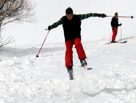 Hakkari'de Otluca tesislerindeki kayak keyfinden fotoğraflar 58