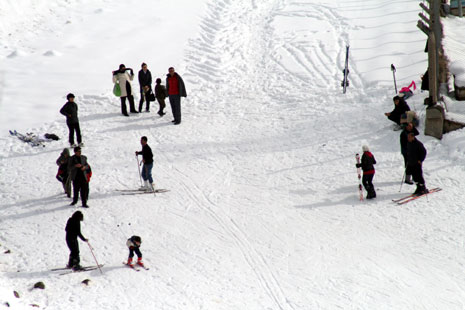 Hakkari'de Otluca tesislerindeki kayak keyfinden fotoğraflar 60