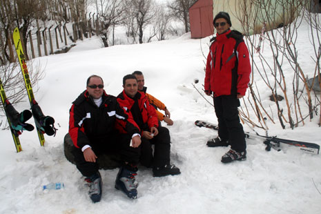 Hakkari'de Otluca tesislerindeki kayak keyfinden fotoğraflar 66
