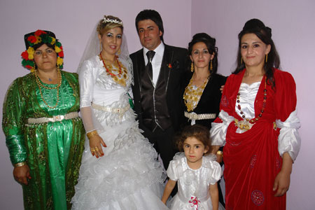 Yüksekova Düğünleri (17 Haziran 2012) 177