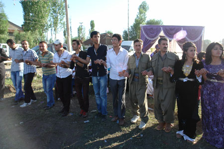 Yüksekova Düğünleri (17 Haziran 2012) 191