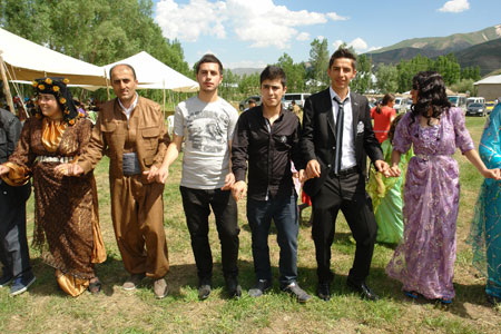 Yüksekova Düğünleri (17 Haziran 2012) 25