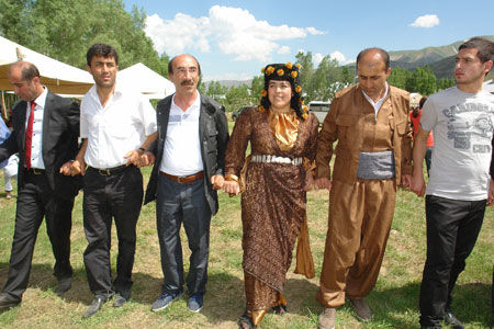 Yüksekova Düğünleri (17 Haziran 2012) 26