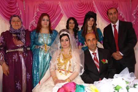 Yüksekova Düğünleri (17 Haziran 2012) 37