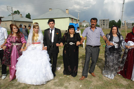 Yüksekova Düğünleri (17 Haziran 2012) 77