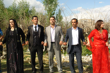Yüksekova Düğünleri (17 Haziran 2012) 93