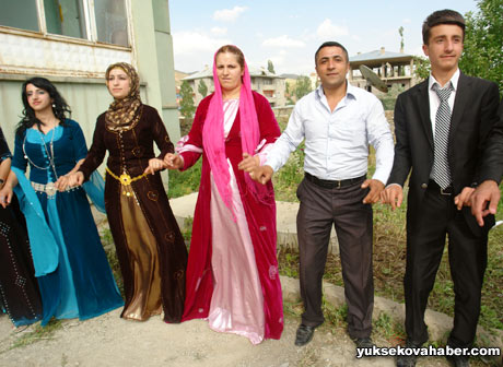 Yüksekova Düğünleri - Foto Galeri - 1 Temmuz 2012 137