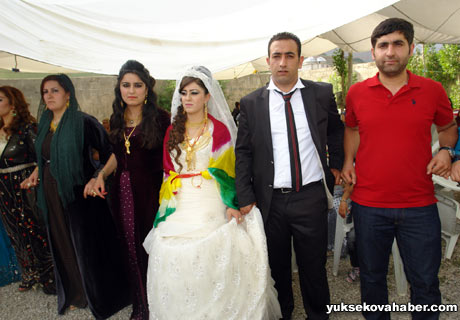 Yüksekova Düğünleri - Foto Galeri - 1 Temmuz 2012 139