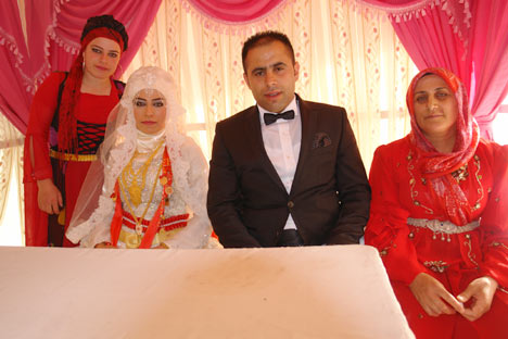 Yüksekova Düğünleri - Foto Galeri - 1 Temmuz 2012 194