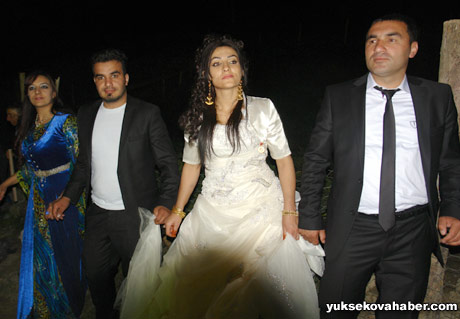 Yüksekova Düğünleri - Foto Galeri - 1 Temmuz 2012 217