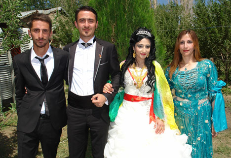 Yüksekova Düğünleri - Foto Galeri - 1 Temmuz 2012 225