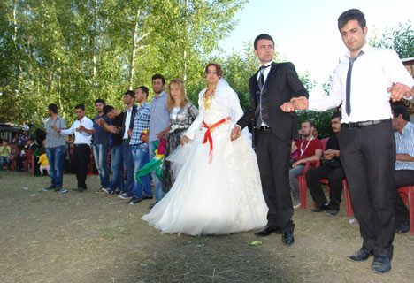 Yüksekova Düğünleri - Foto Galeri - 1 Temmuz 2012 244