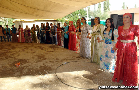 Yüksekova Düğünleri - Foto Galeri - 1 Temmuz 2012 26