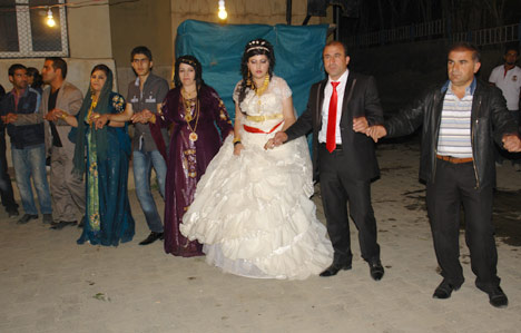 Yüksekova Düğünleri - Foto Galeri - 1 Temmuz 2012 285