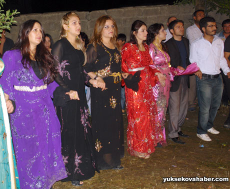 Yüksekova Düğünleri - Foto Galeri - 1 Temmuz 2012 303