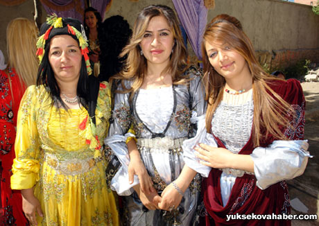 Yüksekova Düğünleri - Foto Galeri - 1 Temmuz 2012 310