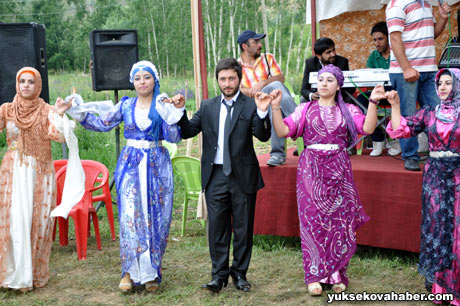 Yüksekova Düğünleri - Foto Galeri - 1 Temmuz 2012 67