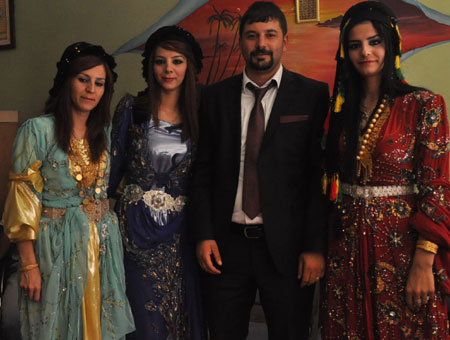 Özdemir ve Pala ailesinin düğününden fotoğraflar 22