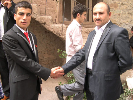 Şemdinli'de 01 Temmuz 2012'de yapılan düğünlerden fotoğraflar 125