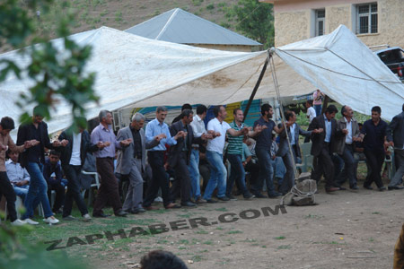 Şemdinli'de 01 Temmuz 2012'de yapılan düğünlerden fotoğraflar 160