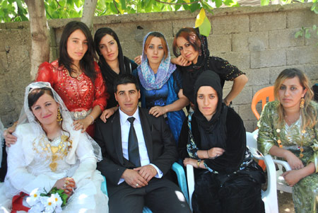 Şemdinli'de 01 Temmuz 2012'de yapılan düğünlerden fotoğraflar 88