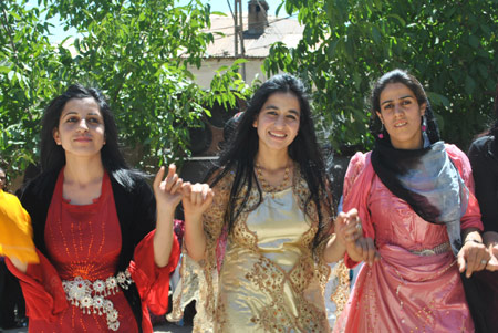 Şemdinli'de 01 Temmuz 2012'de yapılan düğünlerden fotoğraflar 94
