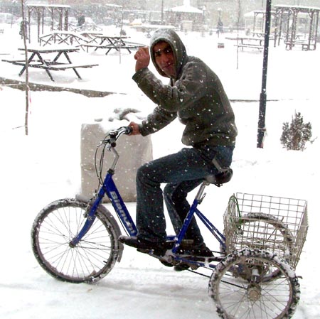 Van'da 2 gündür etkisini sürdüren kar yağışından kareler 19