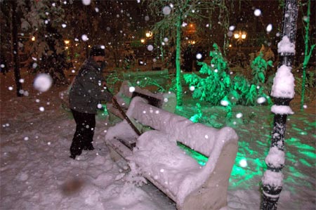 Van'da 2 gündür etkisini sürdüren kar yağışından kareler 30
