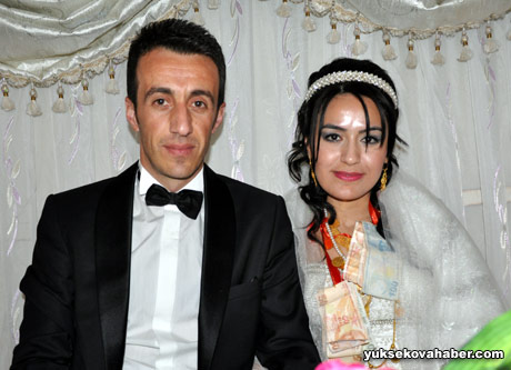 Yüksekova Düğünleri (08 Temmuz 2012) 10