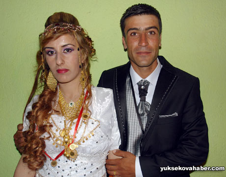Yüksekova Düğünleri (08 Temmuz 2012) 16