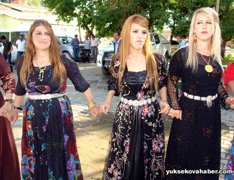 Yüksekova Düğünleri (08 Temmuz 2012) 40
