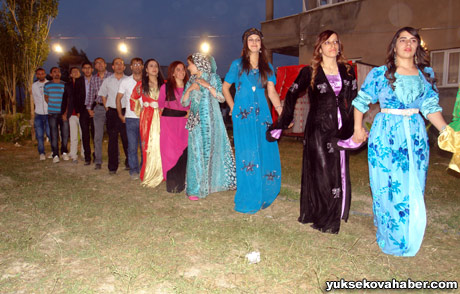 Yüksekova Düğünleri (08 Temmuz 2012) 44