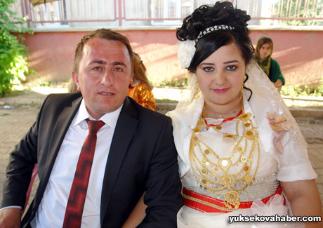 Yüksekova Düğünleri (08 Temmuz 2012) 6
