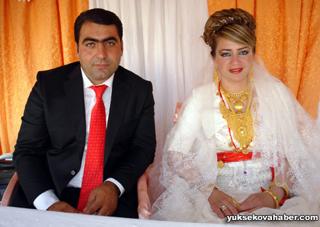 Yüksekova Düğünleri (08 Temmuz 2012) 7