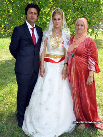 Yüksekova Düğünleri (15 Temmuz 2012) 46