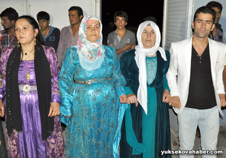Yüksekova Düğünleri (19 Temmuz 2012) 13