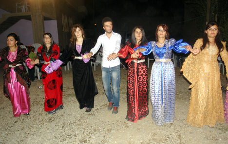 Yüksekova Düğünlerinden fotoğraflar (01-02  Eylül 2012) 216