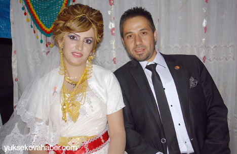 Yüksekova Düğünleri (29-30 Eylül 2012) 3