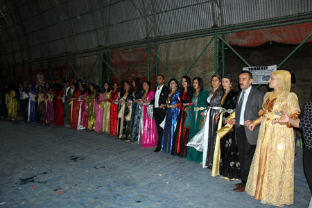 Özdemir Ailesinin düğününden fotoğraflar - Hakkari 55