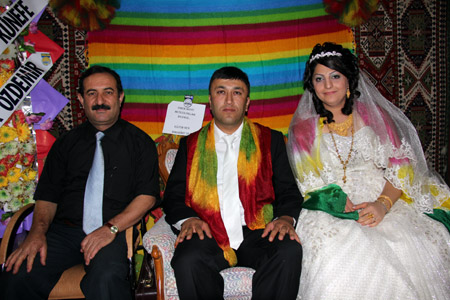 Özdemir Ailesinin düğününden fotoğraflar - Hakkari 58