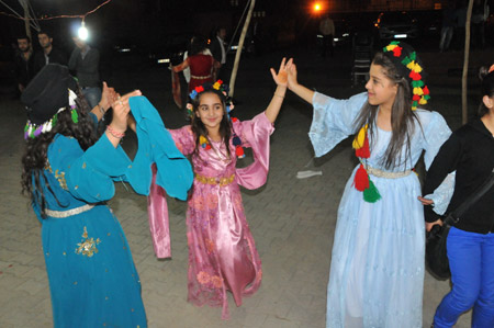 Hakkari'de yaşayan Ege ailesinin mutlu günü - 15 Mayıs 2012 24