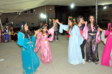 Hakkari'de yaşayan Ege ailesinin mutlu günü - 15 Mayıs 2012 32