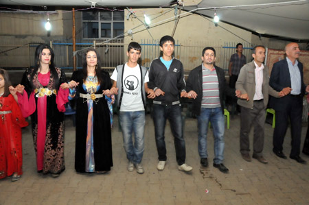 Hakkari'de yaşayan Ege ailesinin mutlu günü - 15 Mayıs 2012 41