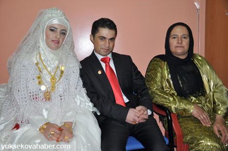 Yüksekova Düğünleri - Foto Galeri - (20-21 Ekim  2012) 151