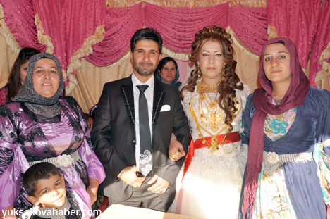 Yüksekova Düğünleri - Foto Galeri - (27-28 Ekim  2012) 25