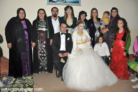 Yüksekova Düğünlerinden Fotoğraflar (03-04 Kasım  2012) 112
